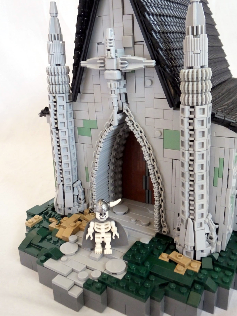 Illustration for article titled So many crazy build techniques in this Lego monastery
